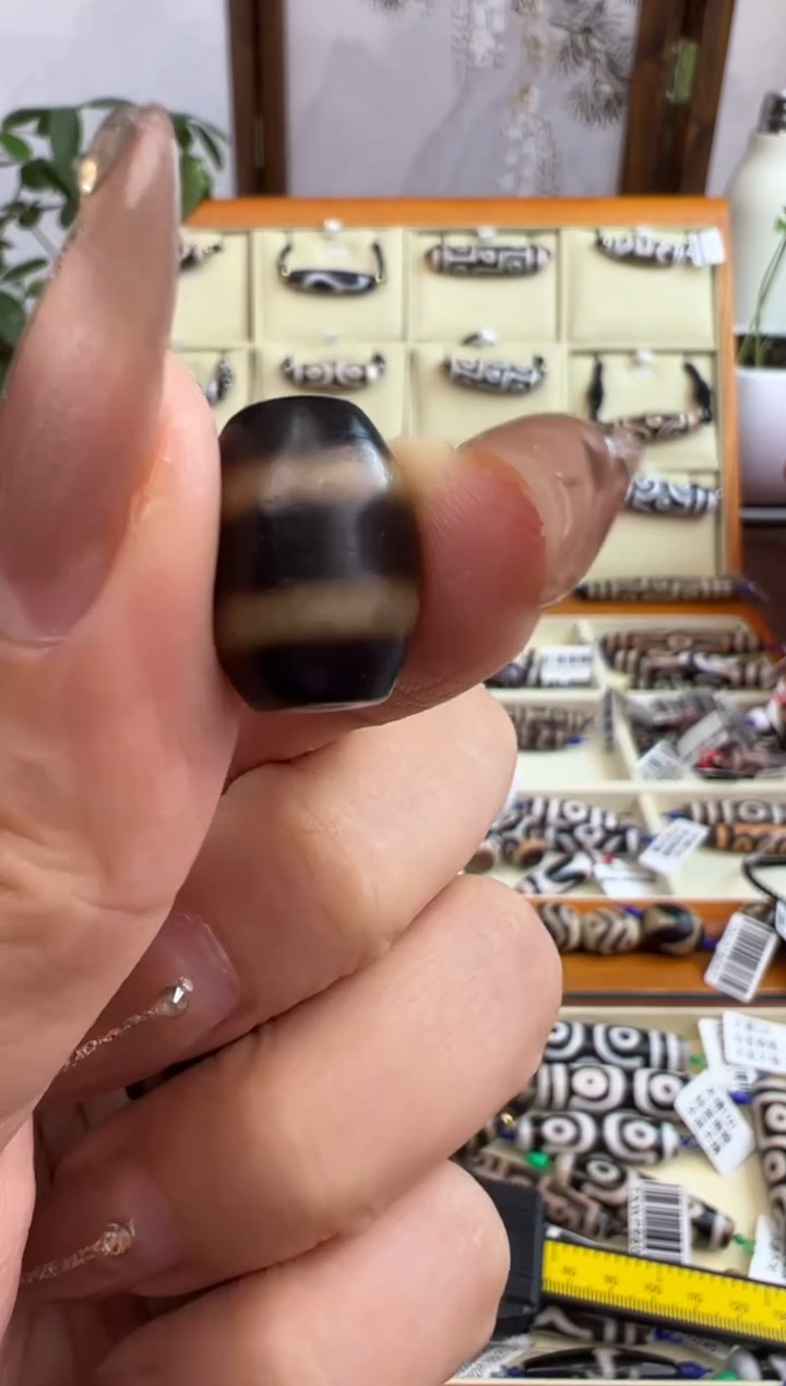 【闪购商品】玛瑙/玉髓吊坠(不含链)未镶嵌136.(微瑕随机发货)