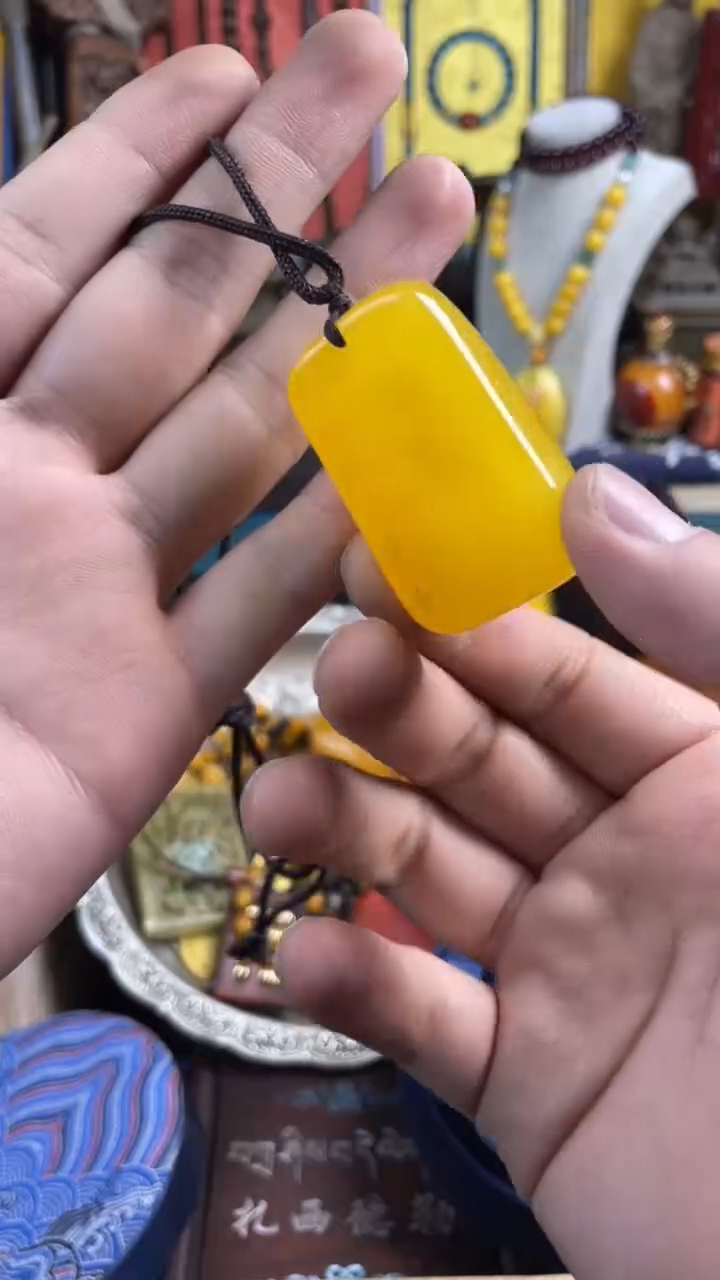 未镶嵌颈饰蜜蜡玉琅专属