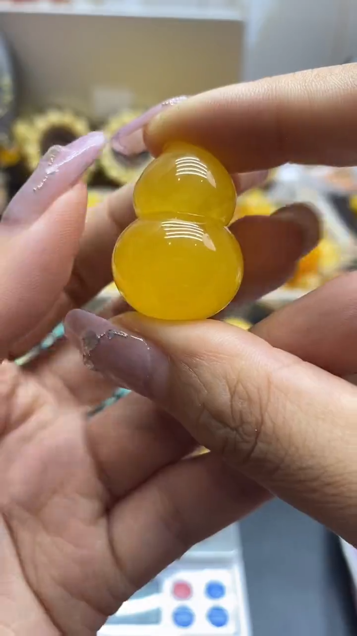 琥珀未镶嵌珠宝奇石2656