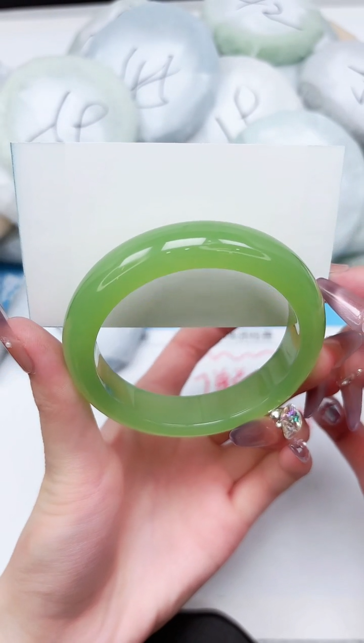 石英质玉手镯未镶嵌139-58.2