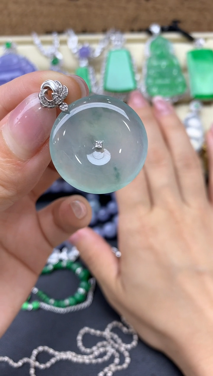 【闪购商品】翡翠颈饰18K金镶嵌188-中国好珍宝