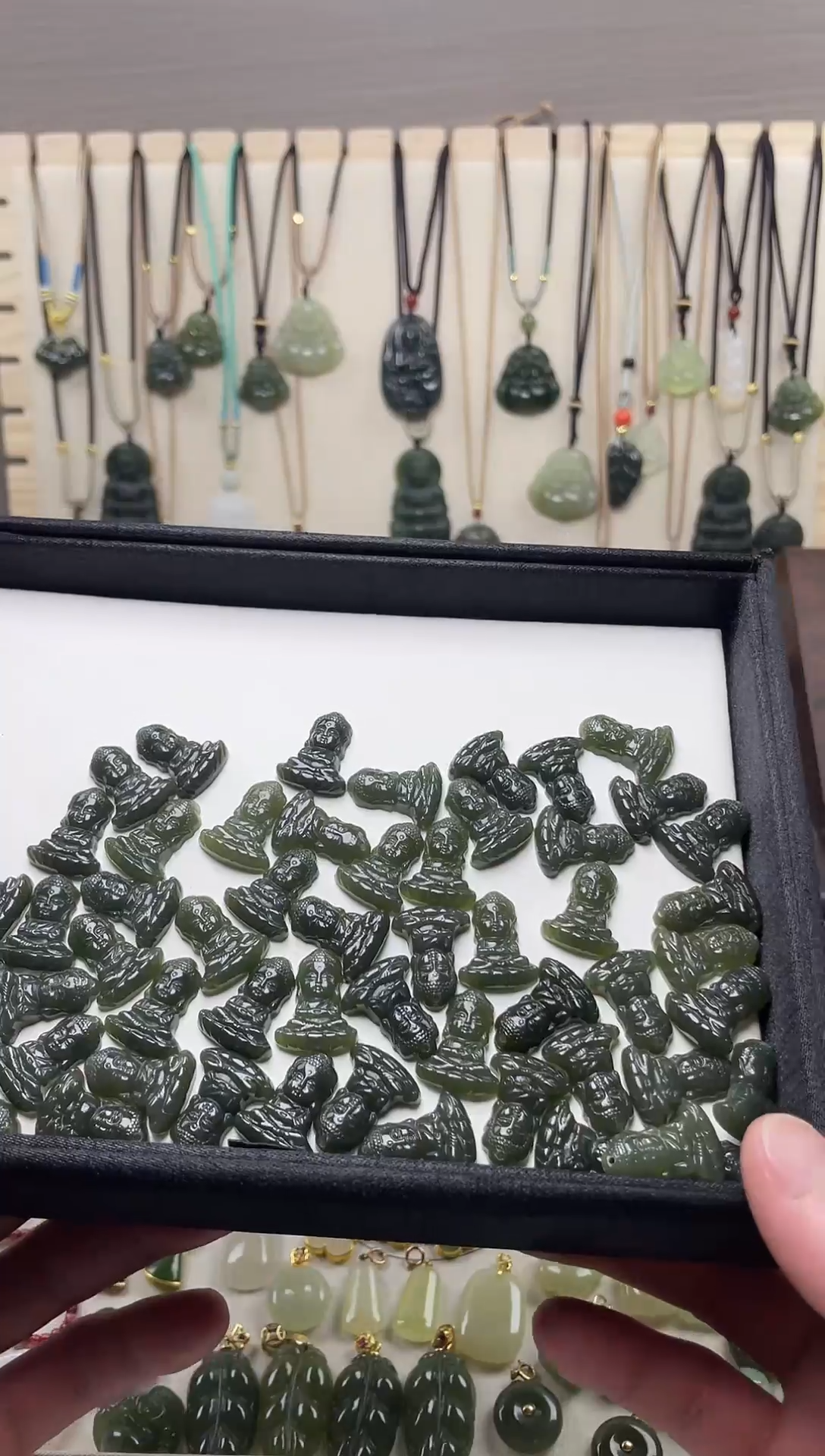 吊坠(不含链)未镶嵌和田玉随机发