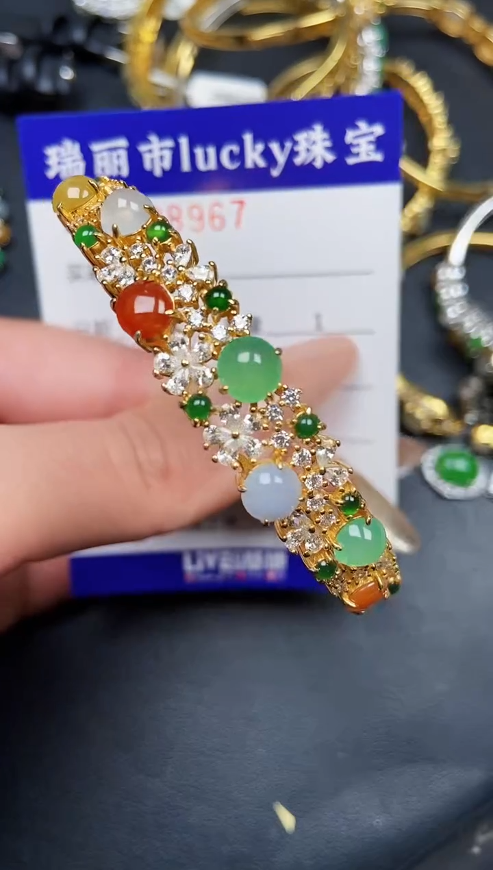 【闪购商品】翡翠颈饰银S925镶嵌8967