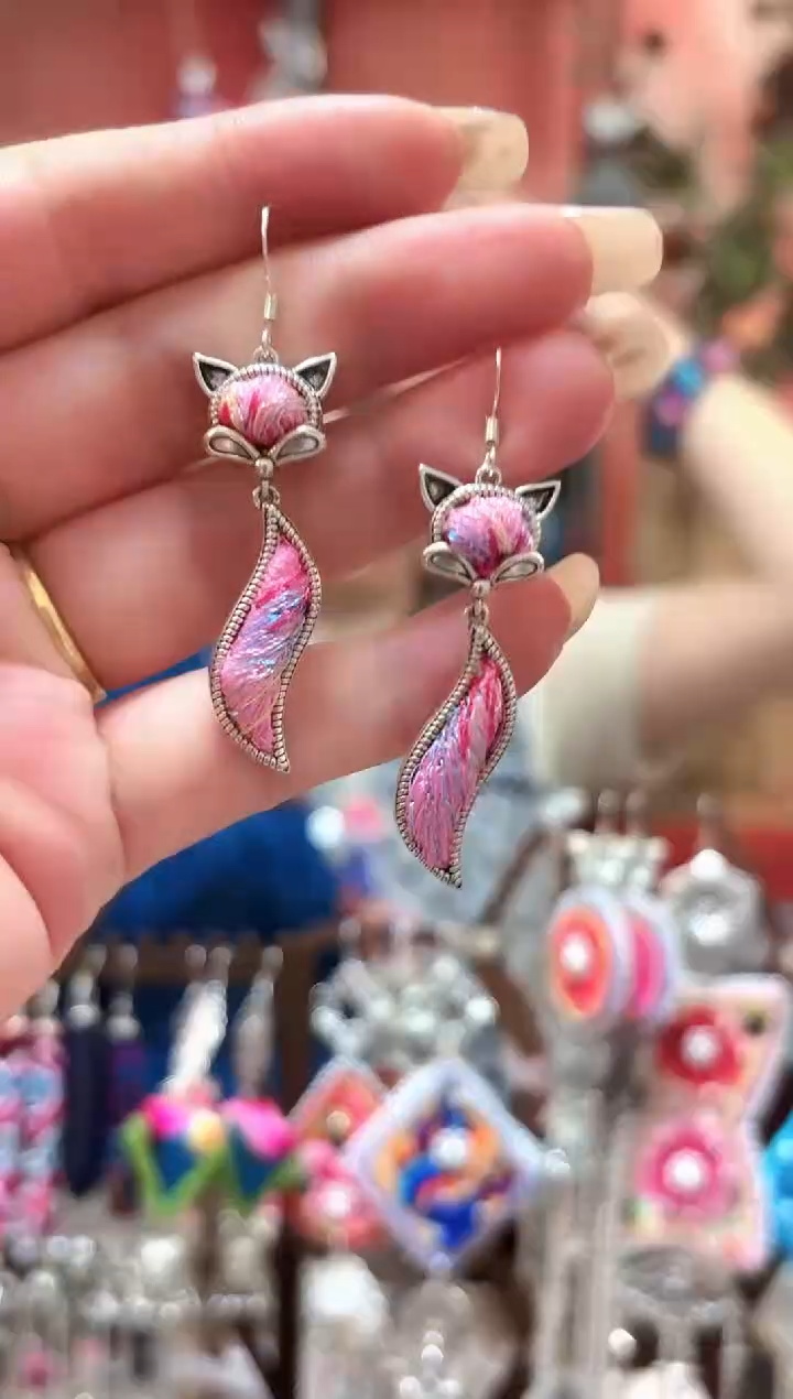 织绣云织谣民族风精美饰品   33