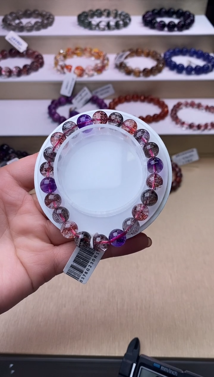 【闪购商品】水晶手链未镶嵌黑加仑超七9m+