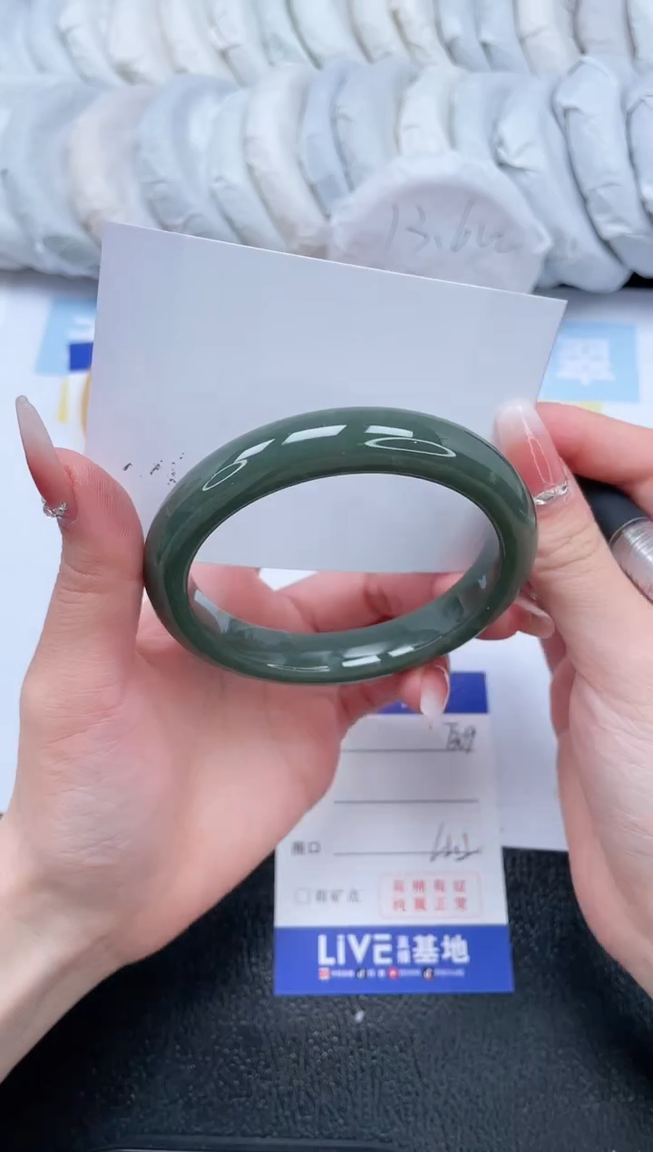 【闪购商品】和田玉手镯未镶嵌T309-62.2