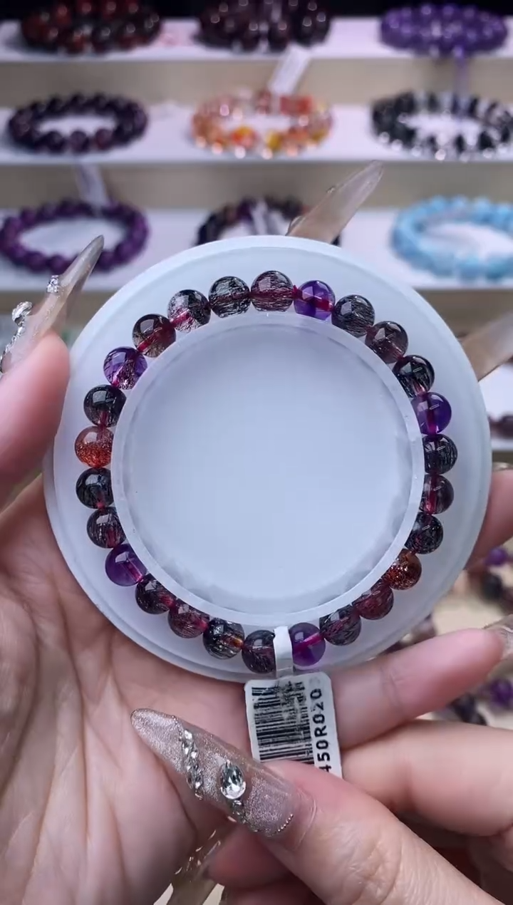 【闪购商品】水晶手链未镶嵌黑加仑超七7m+