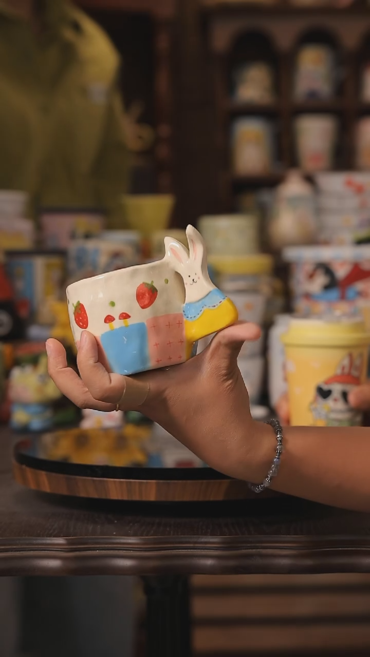 摆件景德镇釉下彩绘设计师款式陶瓷