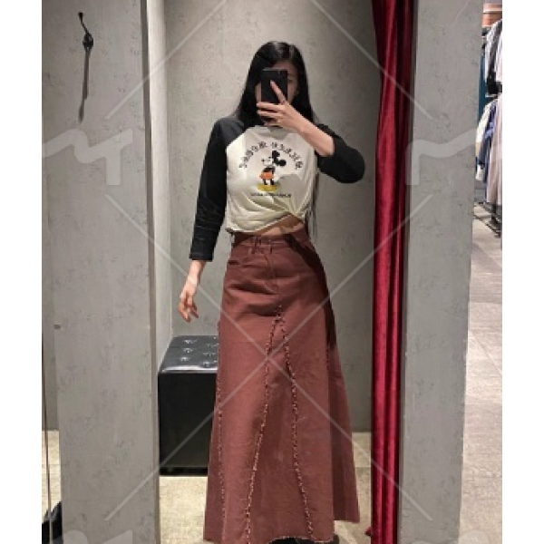 Moussy拼接毛边牛仔半裙028GSZ30-0100