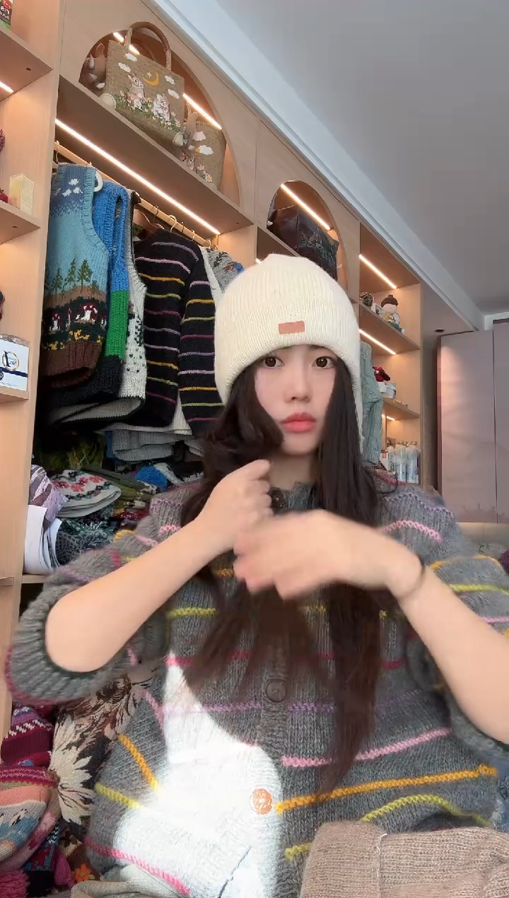 羊毛纯色白色冷帽