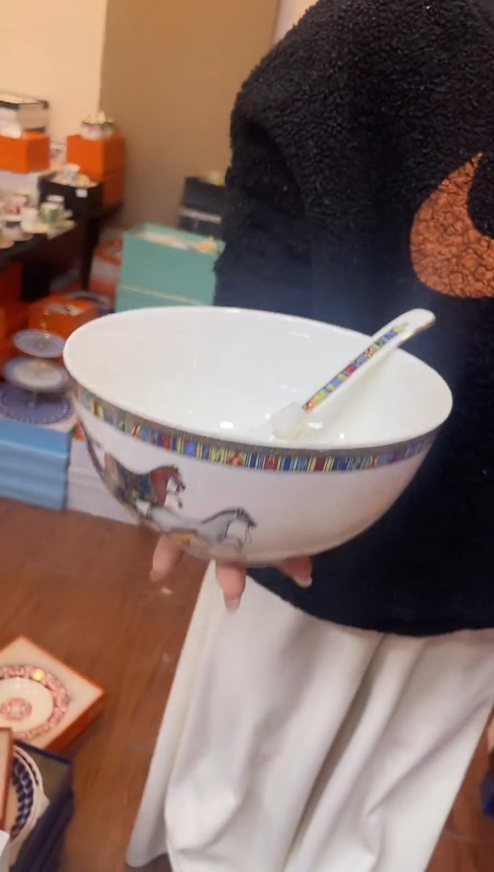 杯鸿辉家品牌瓷器，京东包邮！