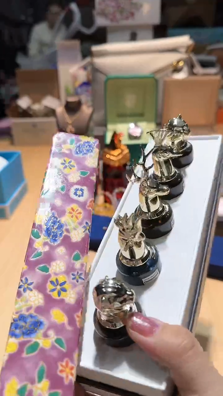 【闪购商品】瓷片锅碗瓢盆一件不剩