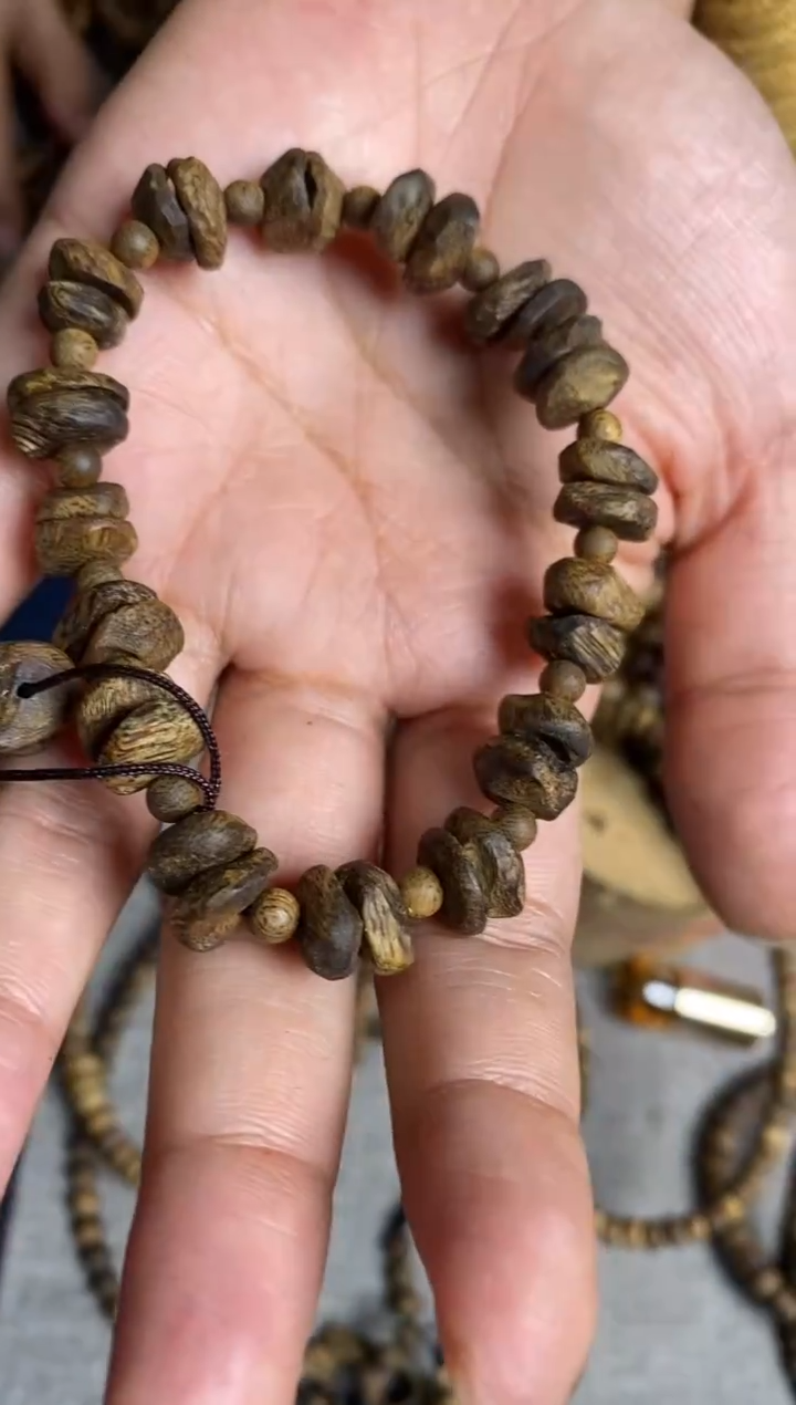 沉香手串设计款随型树丁珠单圈手串多样性发一