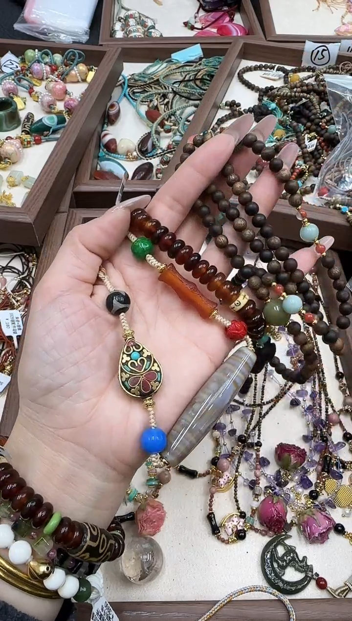 未镶嵌吊坠(赠链)玛瑙/玉髓幽**幻21213312