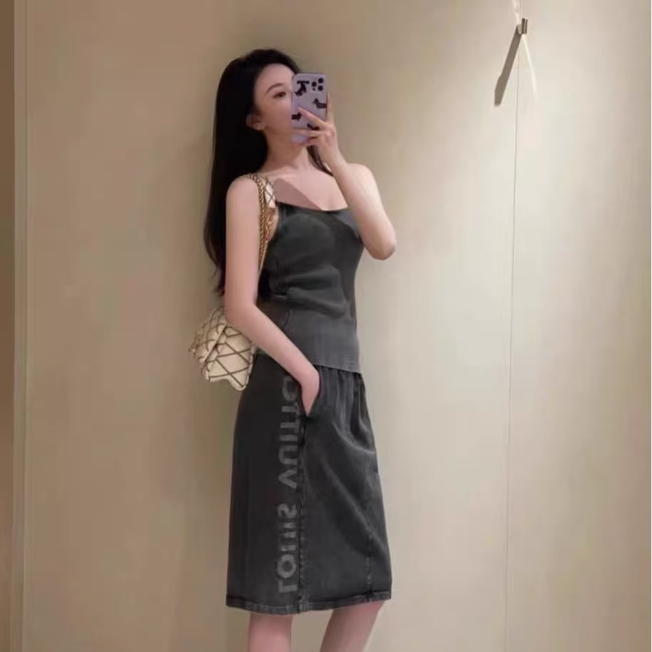 未使用 LouisVuitton/路易威登 双双臻选/vv03336/lv半裙/s