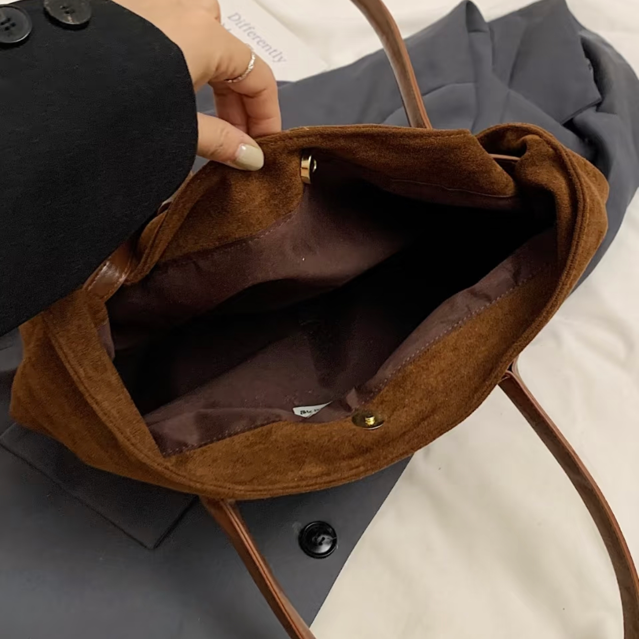 单价斜挎小包包  日常通勤大包