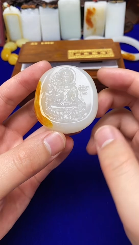 和田玉未镶嵌挂件1