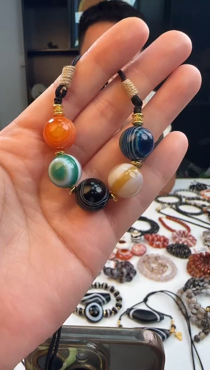 未镶嵌手链玛瑙/玉髓1130-04多样性发货