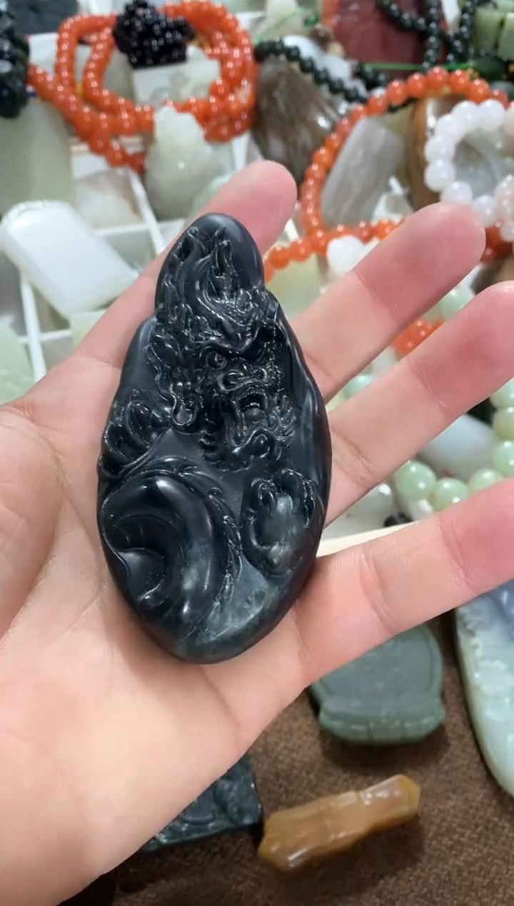【闪购商品】和田玉吊坠(不含链)未镶嵌青花 龙