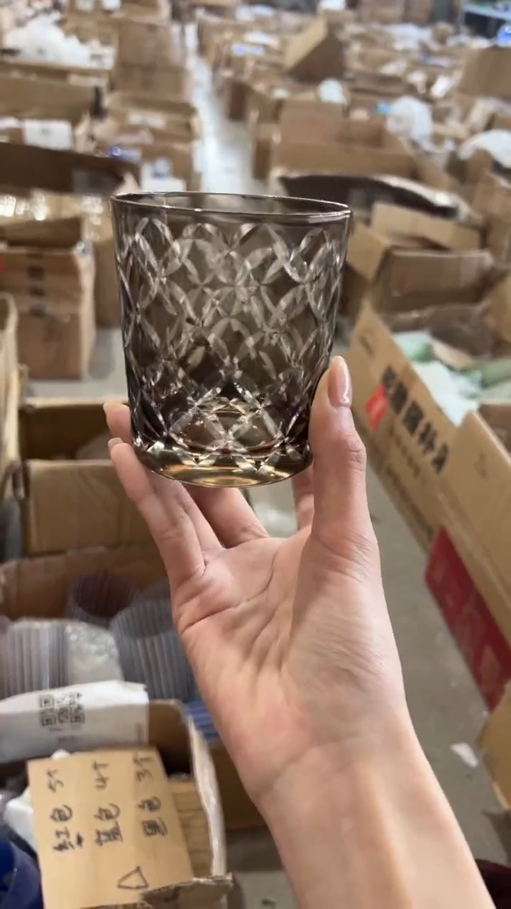 【闪购商品】如图微瑕一只如图微瑕一只