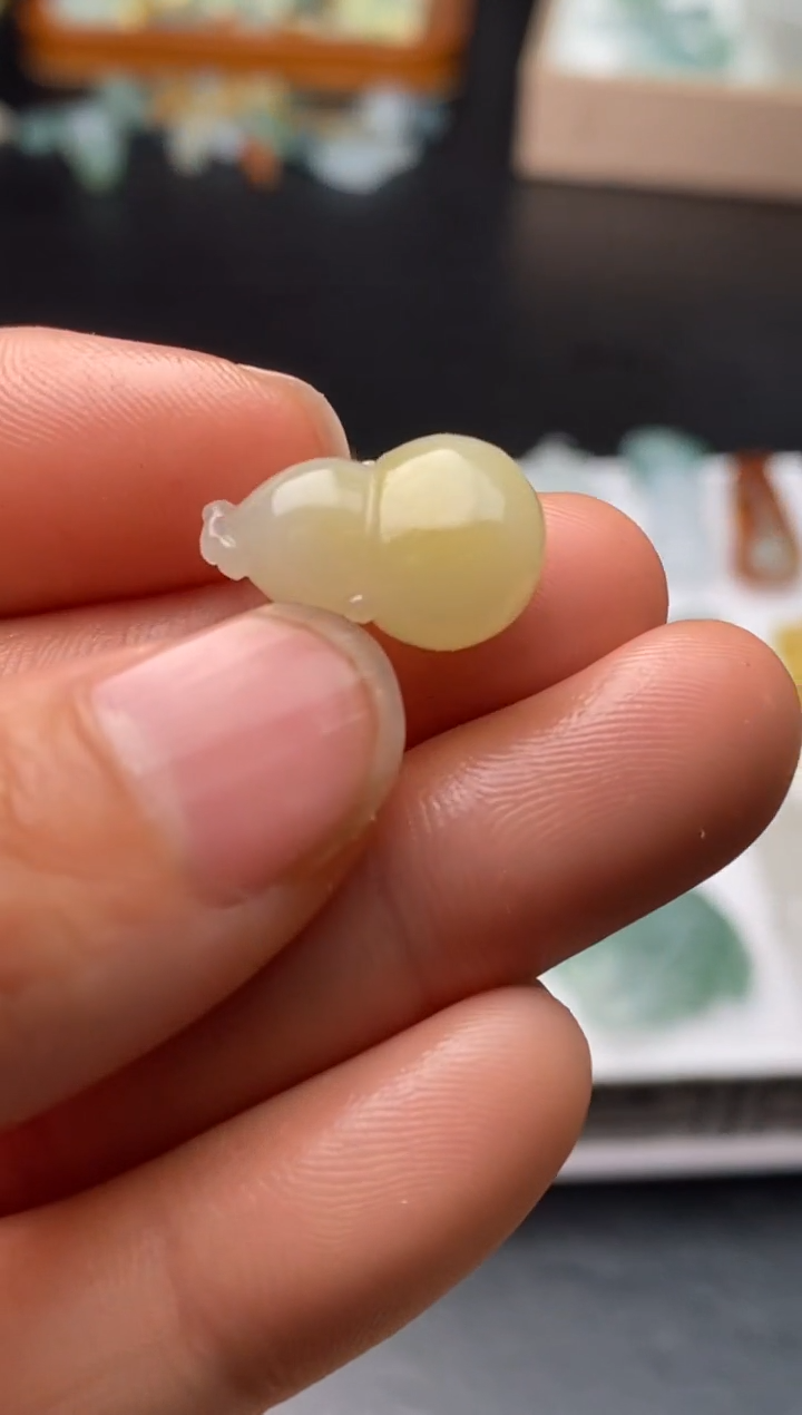【闪购商品】定制翡翠未镶嵌翡翠毛货~