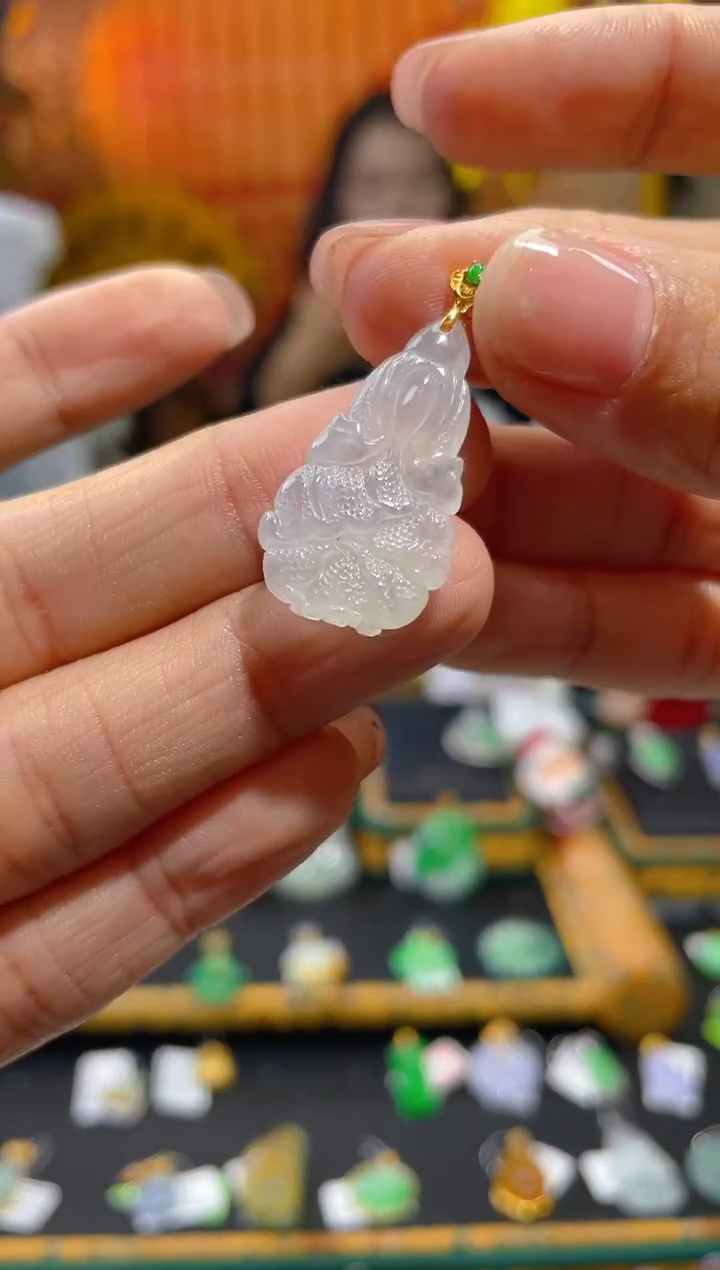 【闪购商品】翡翠颈饰18K金镶嵌假一赔三