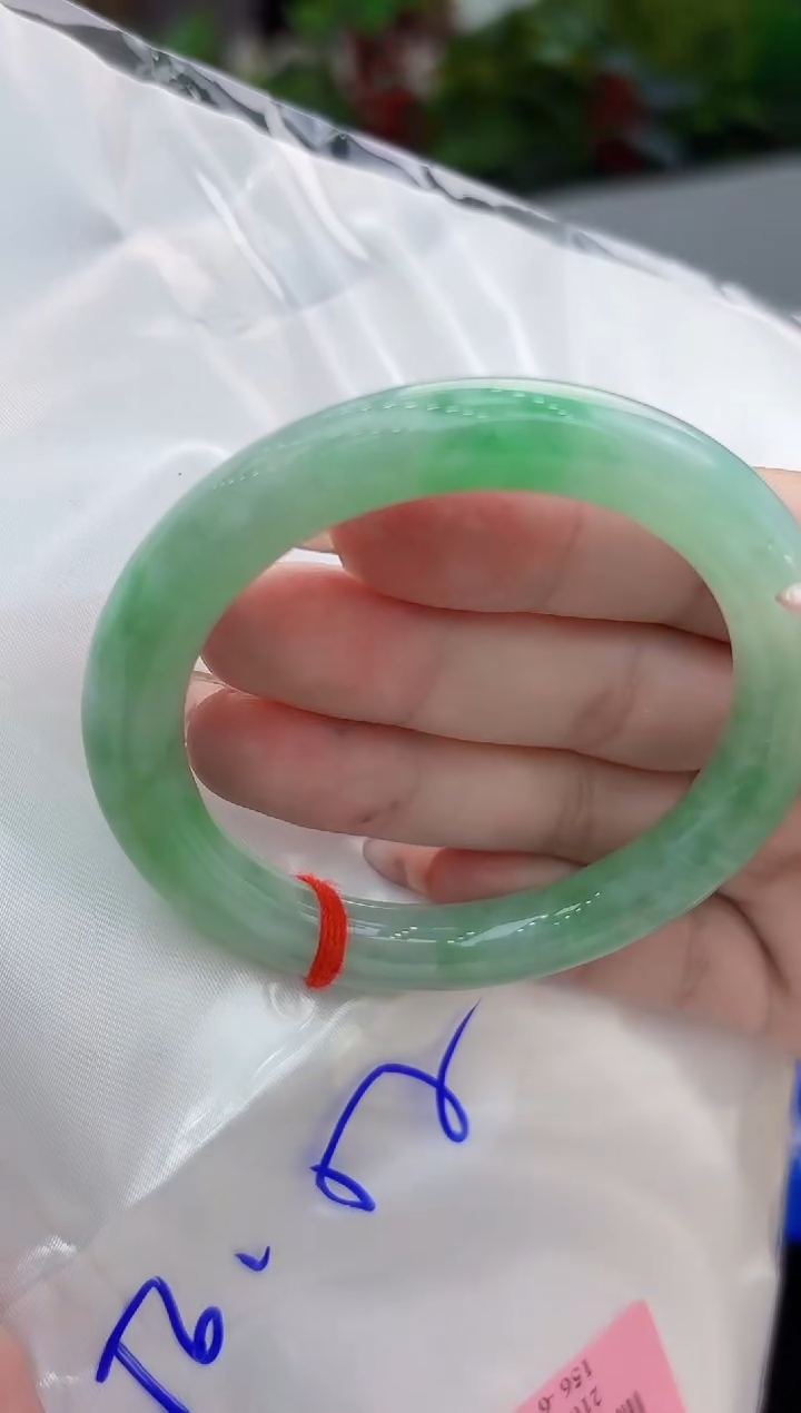 【闪购商品】翡翠手镯未镶嵌翡翠手镯