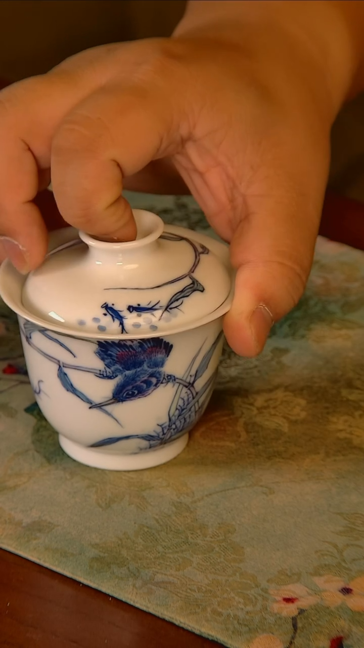 杯手工手绘杯杯很美丽