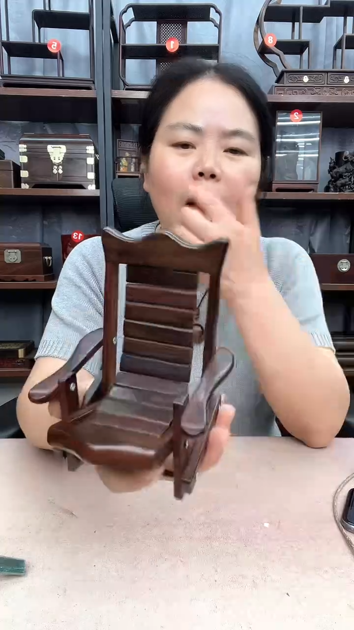 鸡翅木类端景台小李子红木工艺品2850