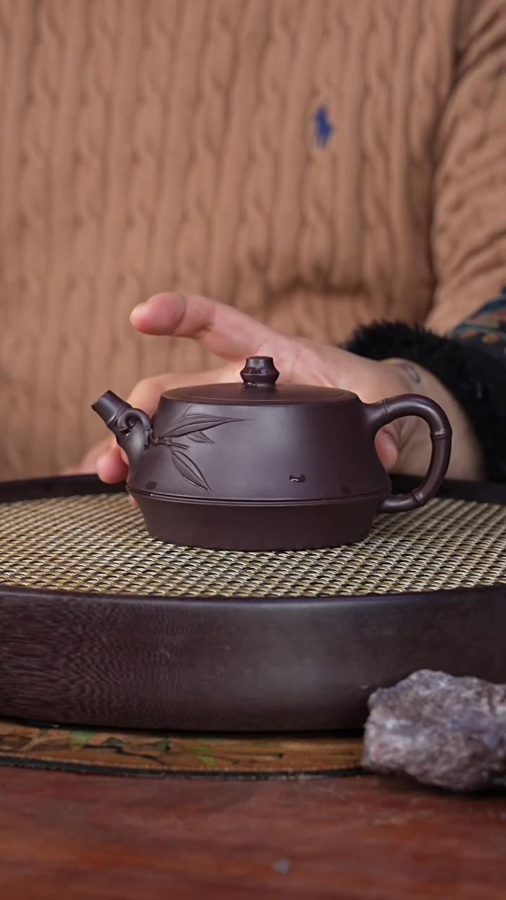 【闪购商品】紫砂茶壶洪滔18-52紫茄泥柱础