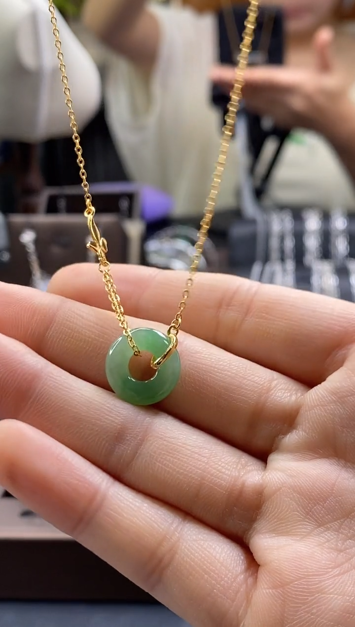 颈饰银S925镶嵌翡翠17763