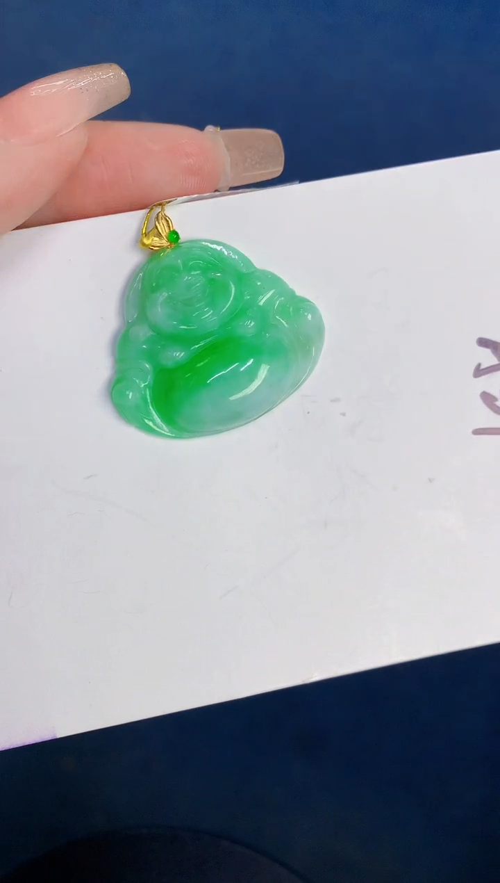 颈饰18K金镶嵌翡翠缅甸天然翡翠A货