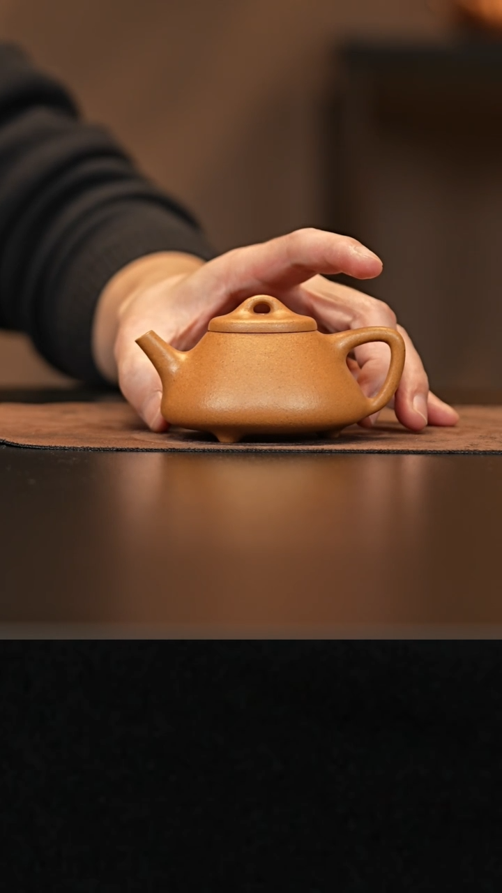 【闪购商品】紫砂茶杯禾字款 老宕口 子冶石瓢