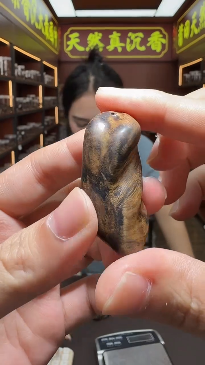 沉香沉香香囊37号达拉干黑棋多样性发一