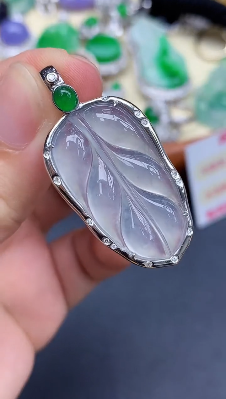 颈饰18K金镶嵌翡翠508-中国好珍宝