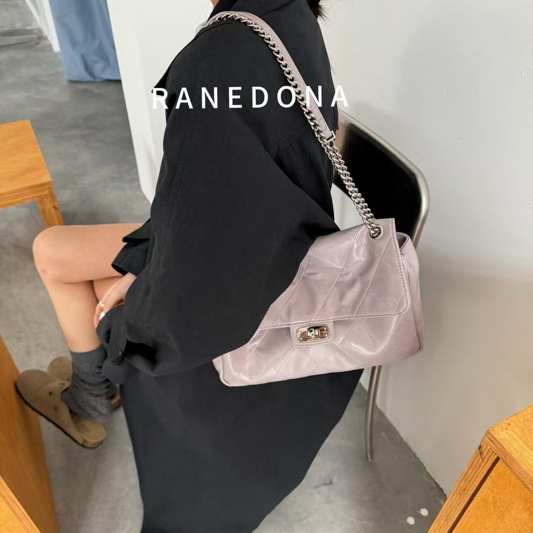 2025春夏新款潮流腋下百搭网红复古单肩斜挎包时尚女包 62686