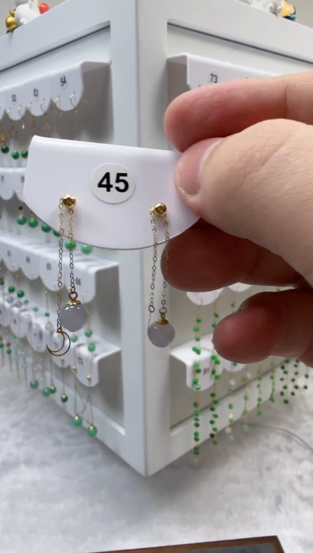 18K金镶嵌翡翠耳饰缅甸天然A货翡翠