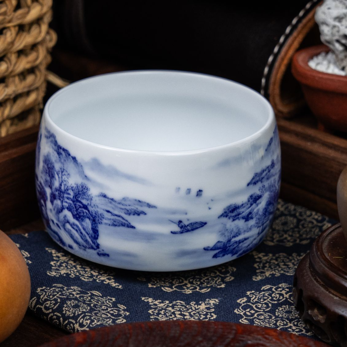 九段烧 妙手青花 青花春景禅定杯A 