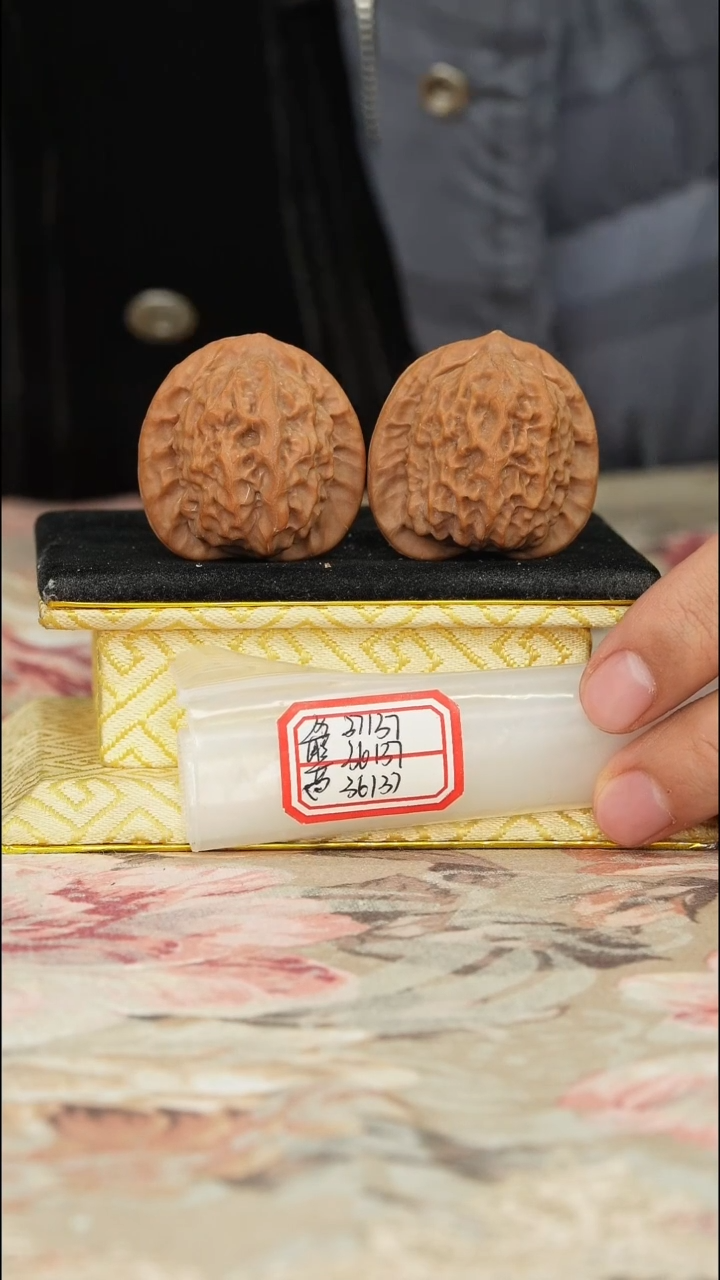 【闪购商品】文玩核桃把件官印