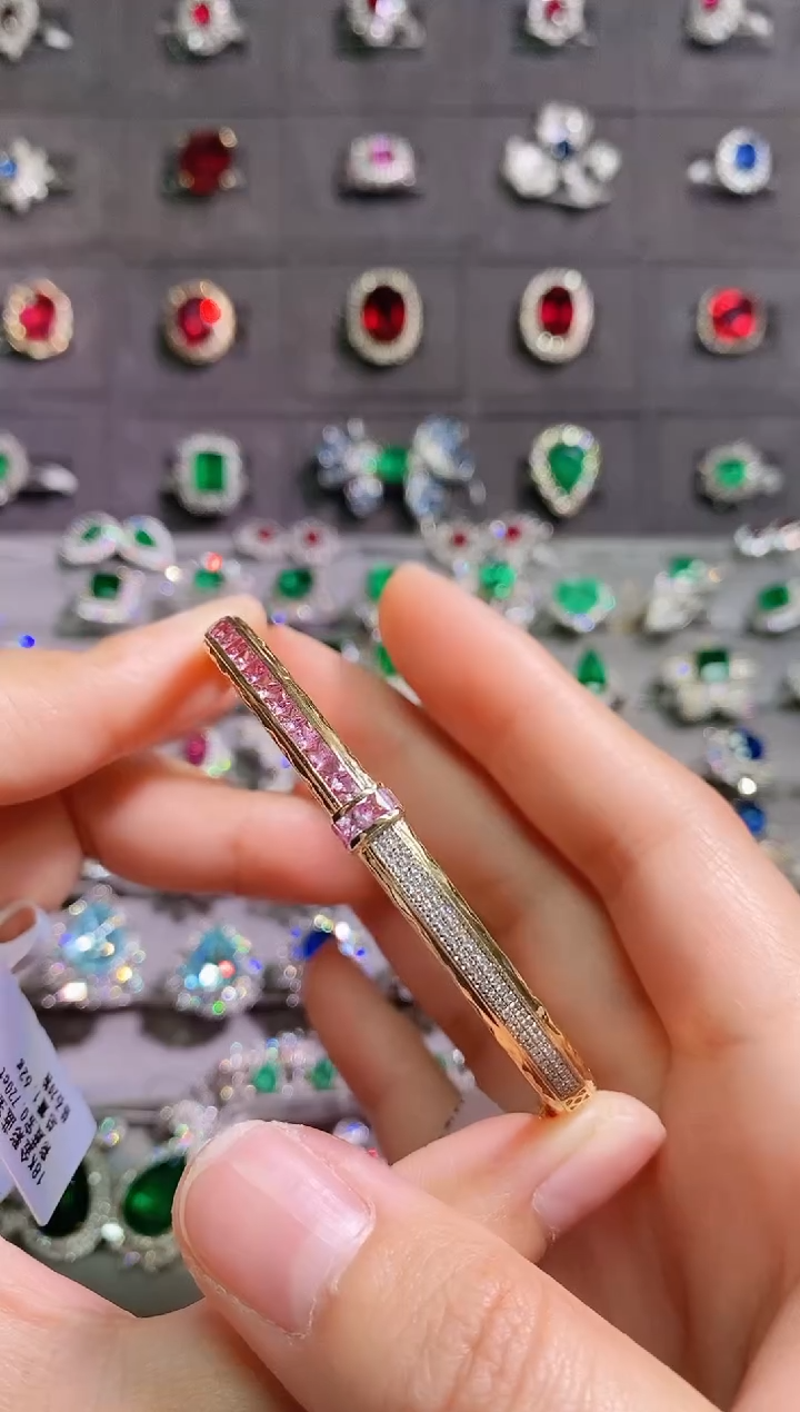 【闪购商品】彩色蓝宝石18K金手镯18K金镶嵌1