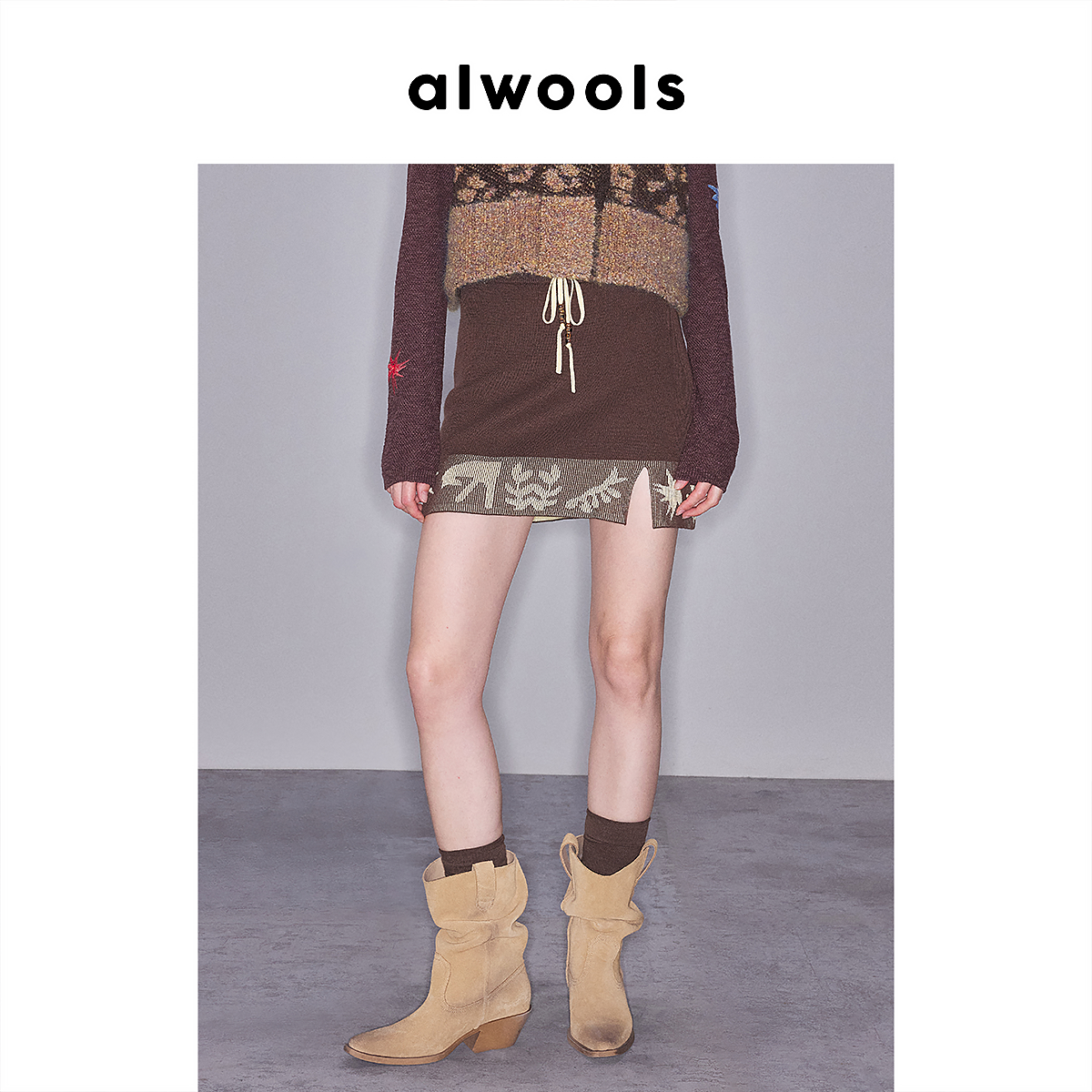 ALWOOLS2025秋冬新品图腾撞色提花针织半裙