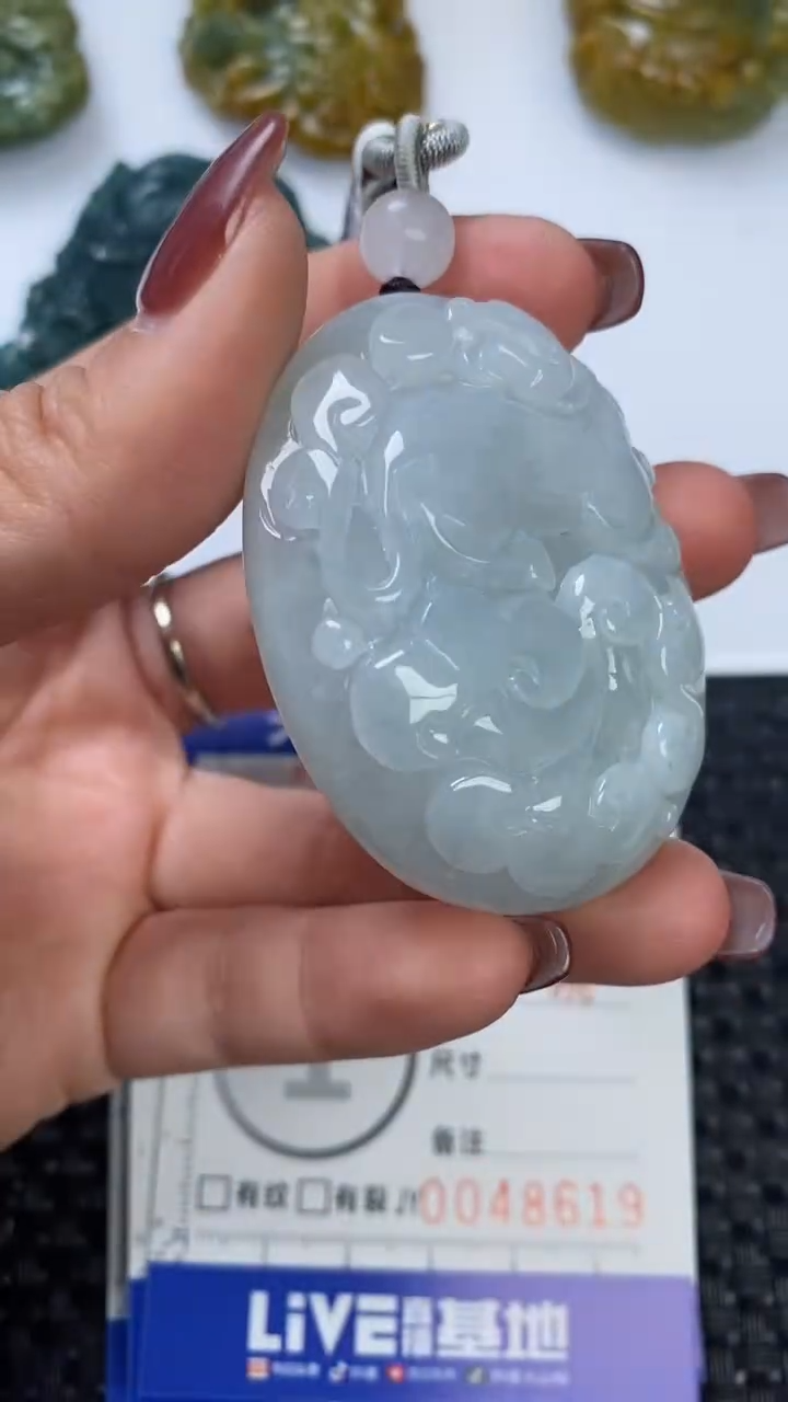 【闪购商品】翡翠颈饰未镶嵌11111111111111111