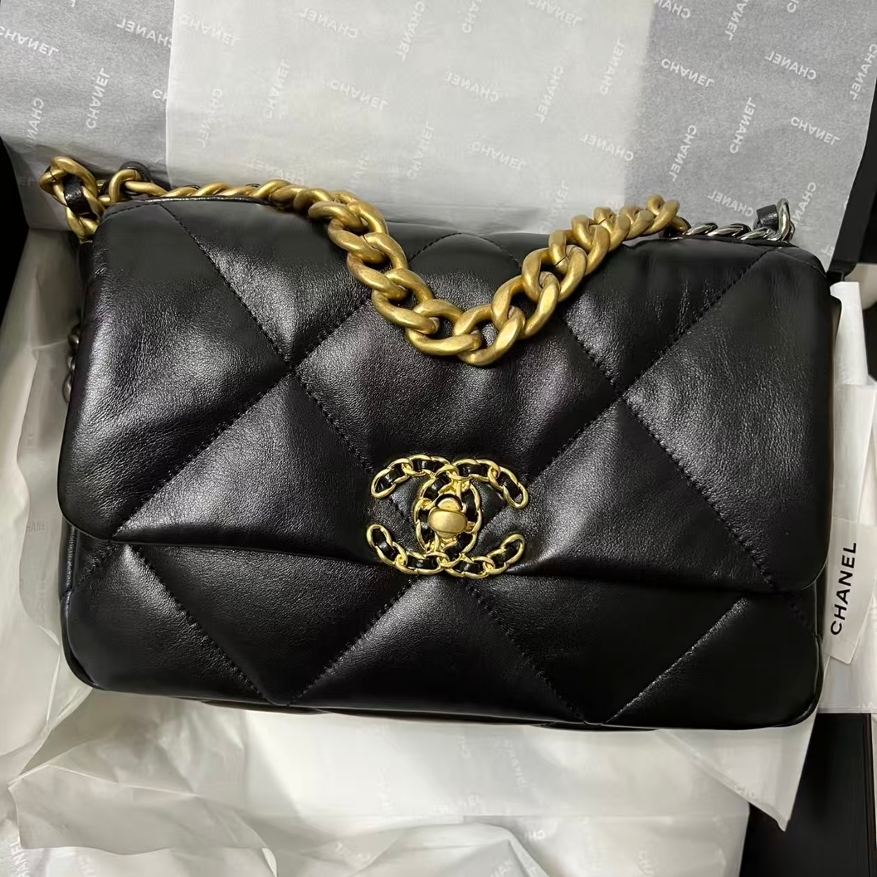 99新 Chanel/香奈儿 19bag黑金小号芯片款 CY155