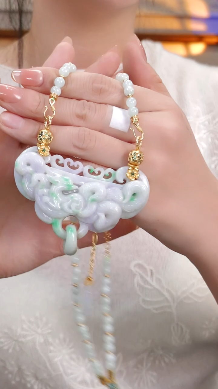 颈饰未镶嵌翡翠国风