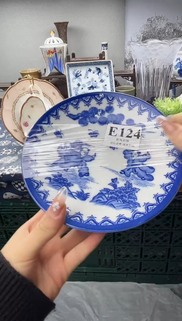 瓷片东****事  E124