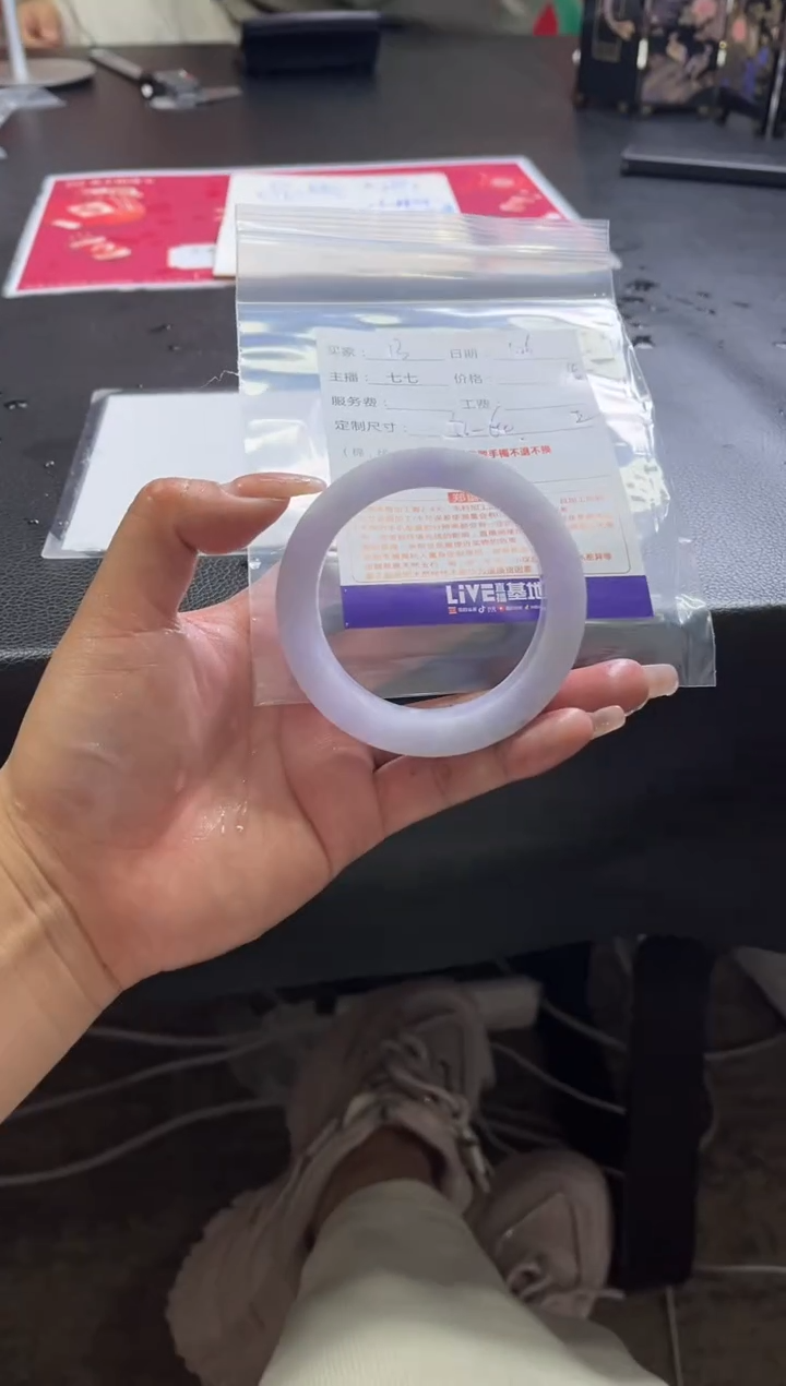 【闪购商品】定制翡翠手镯未镶嵌13定制手镯不退不换