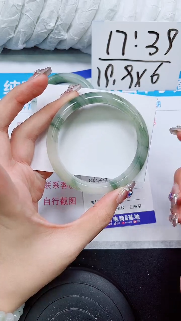 【闪购商品】石英质玉手镯未镶嵌S356-62/63