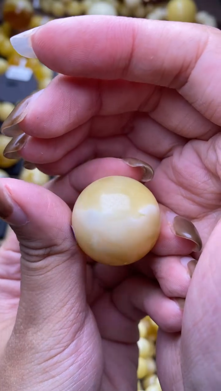 【闪购商品】琥珀裸石未镶嵌大小姐珠宝严选60