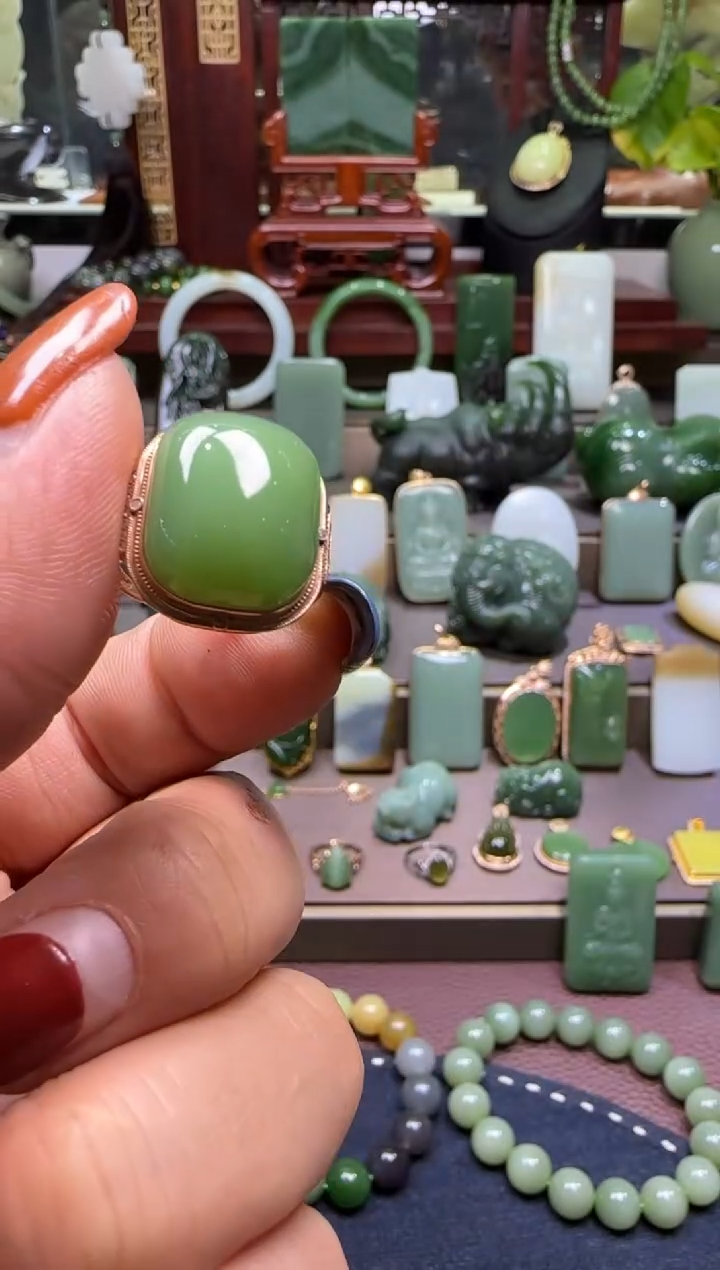 【闪购商品】和田玉【宏钰珠宝0119】1918K金镶嵌·