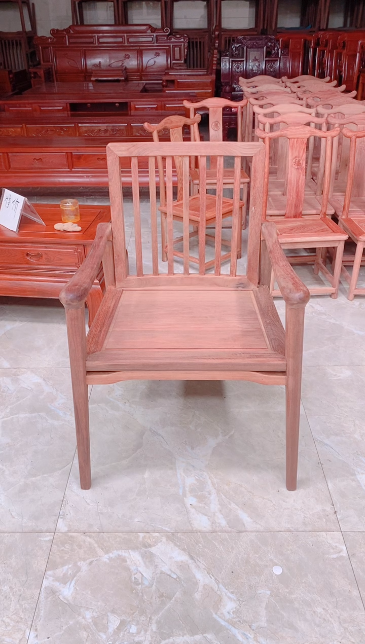 木木头款酸枝木休闲椅